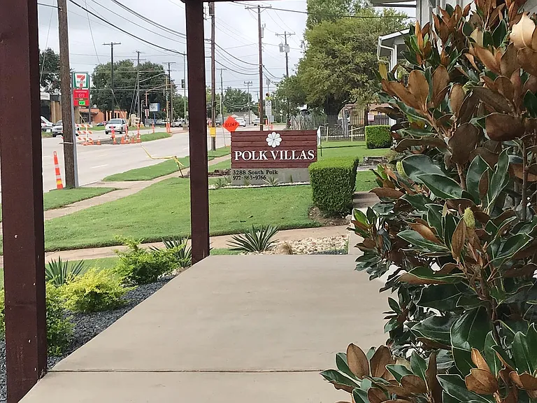 Polk Villas community entrance